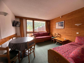 Appartement au cœur de station avec Balcon et Piscine - FR-1-181-2437